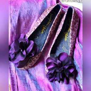 New Irregular Choice "John Lemon" Leopard Print Size 13 Flats